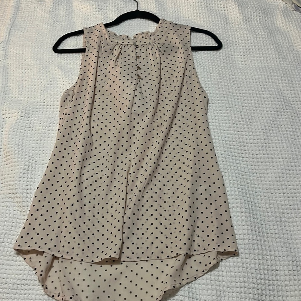 Cream sleeveless blouse, 41 Hawthorn, not worn